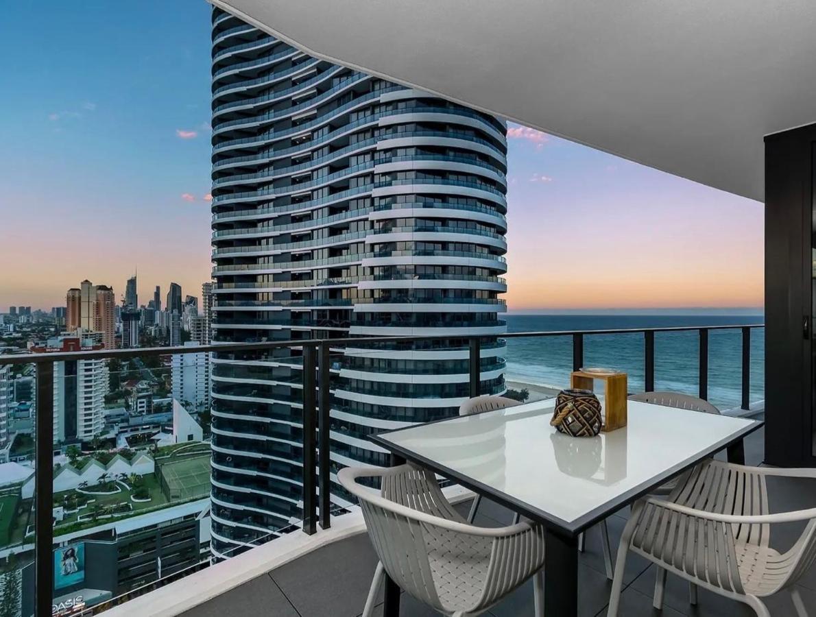 Koko Luxury Apartment In Broadbeach Gold Coast Luaran gambar